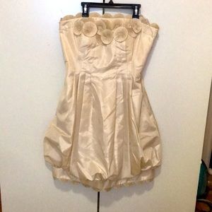 NWOT Liz Elana Strapless Dress Short Dress